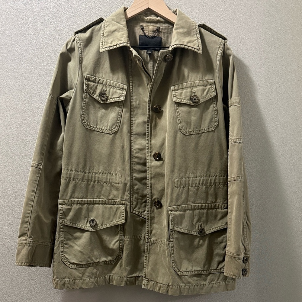 Banana Republic Khaki Green Utility Jacket; XS, Like New - Picture 3 of 9